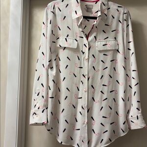 Chico's Cream Blouse with Lipstick and Heart Design